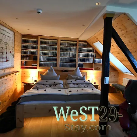 West29 * Hartha